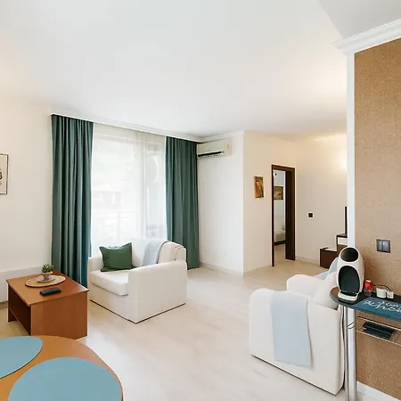 Sea Sirena With A Mountain View * 스베티 블라스