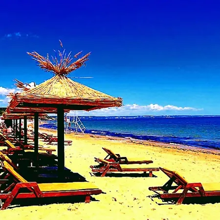 Sea Sirena With A Mountain View Appartement *