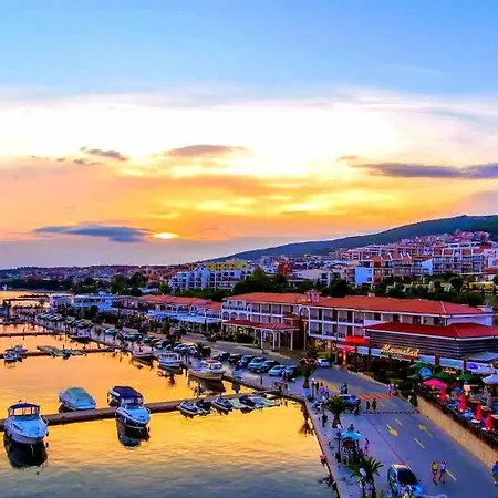 Appartement Sea Sirena With A Mountain View *