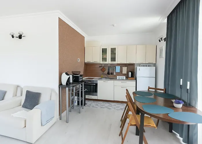 Sea Sirena With A Mountain View Apartamento *